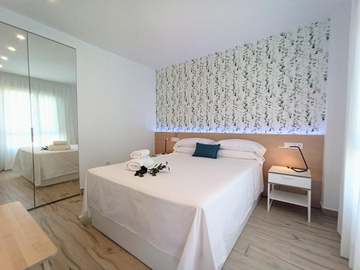 Bahia Deluxe Apartment La Herradura  Bagian luar foto